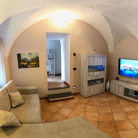 37 Iseo Lake A&A Мароне Экстерьер фото